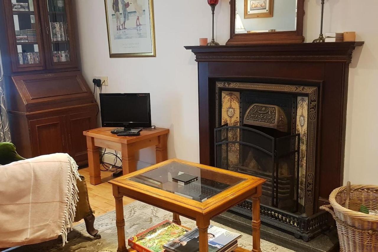 Cosy Townhouse On The Hill In Ireland Villa Banagher Ngoại thất bức ảnh
